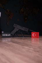 Glock 19 Hareketli Figür Masa İsimliği