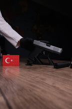 Glock 19 Hareketli Figür Masa İsimliği