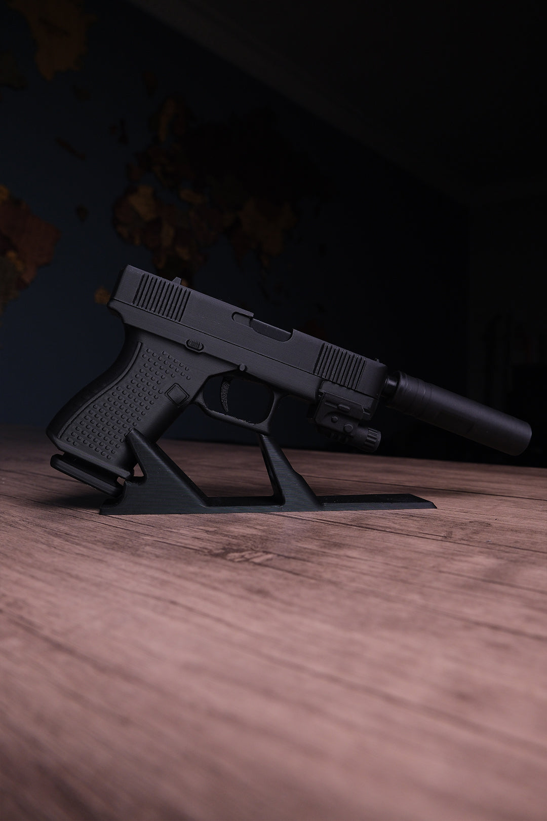 Glock 19 Hareketli Figür Masa İsimliği