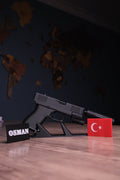 Glock 19 Hareketli Figür Masa İsimliği